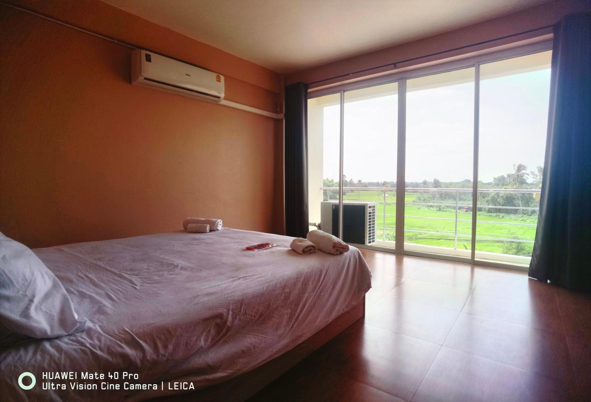 Hotel 115 Townhouse Ban Khlong Krang Exterior foto