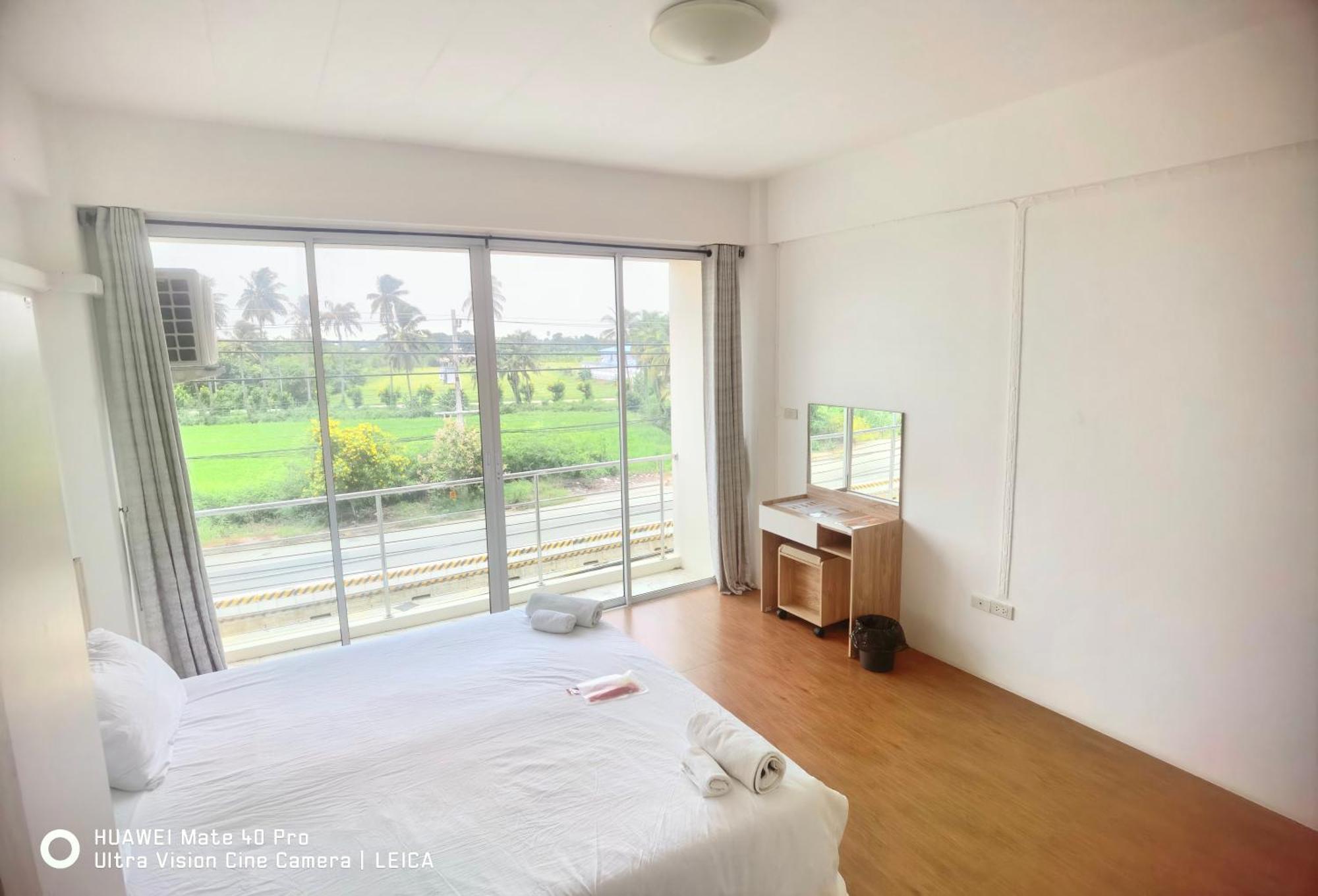 Hotel 115 Townhouse Ban Khlong Krang Exterior foto