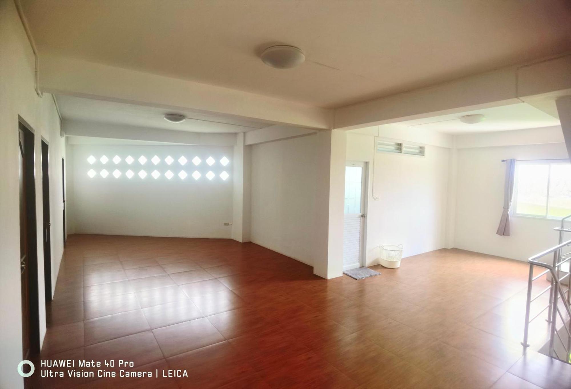 Hotel 115 Townhouse Ban Khlong Krang Exterior foto