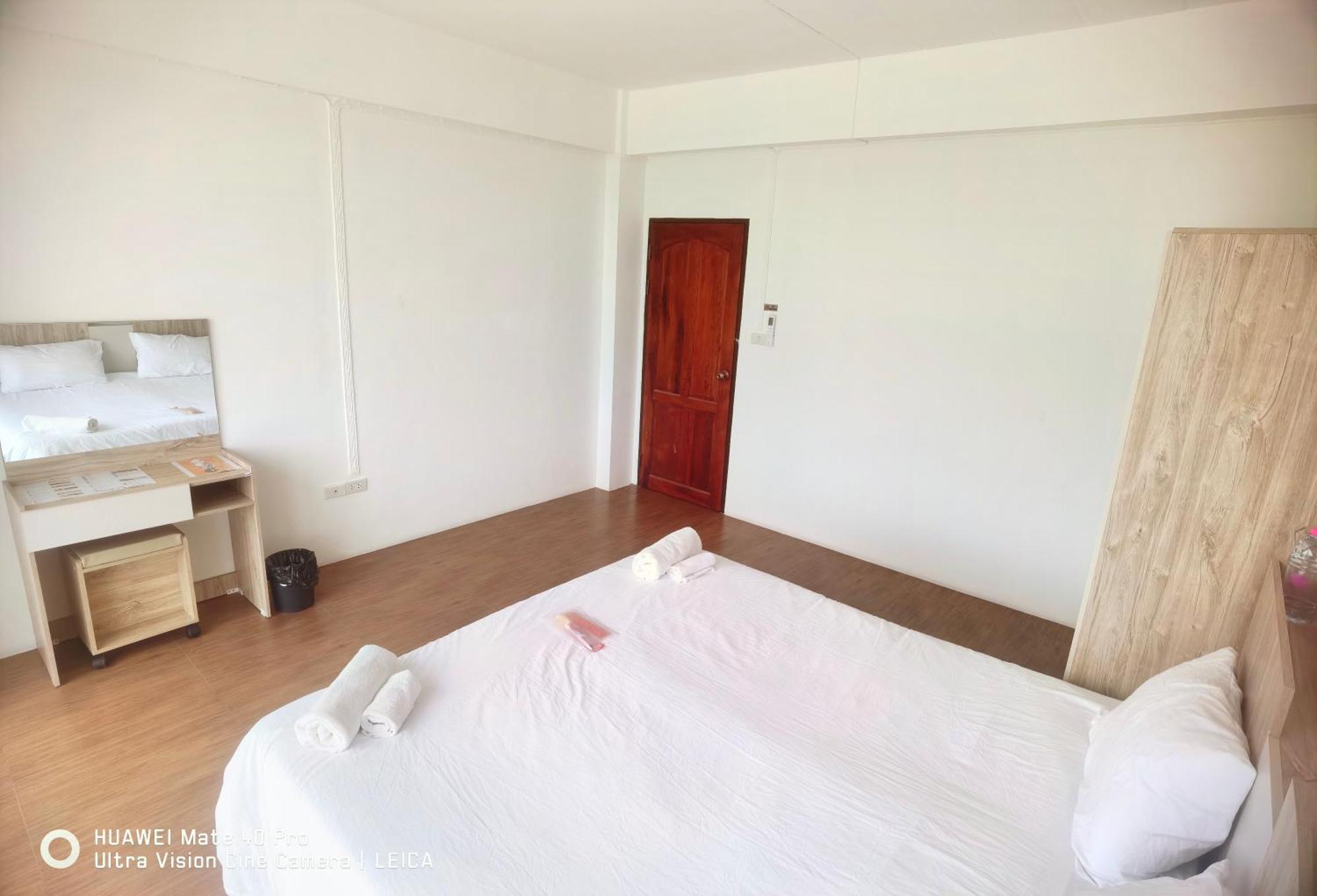 Hotel 115 Townhouse Ban Khlong Krang Exterior foto