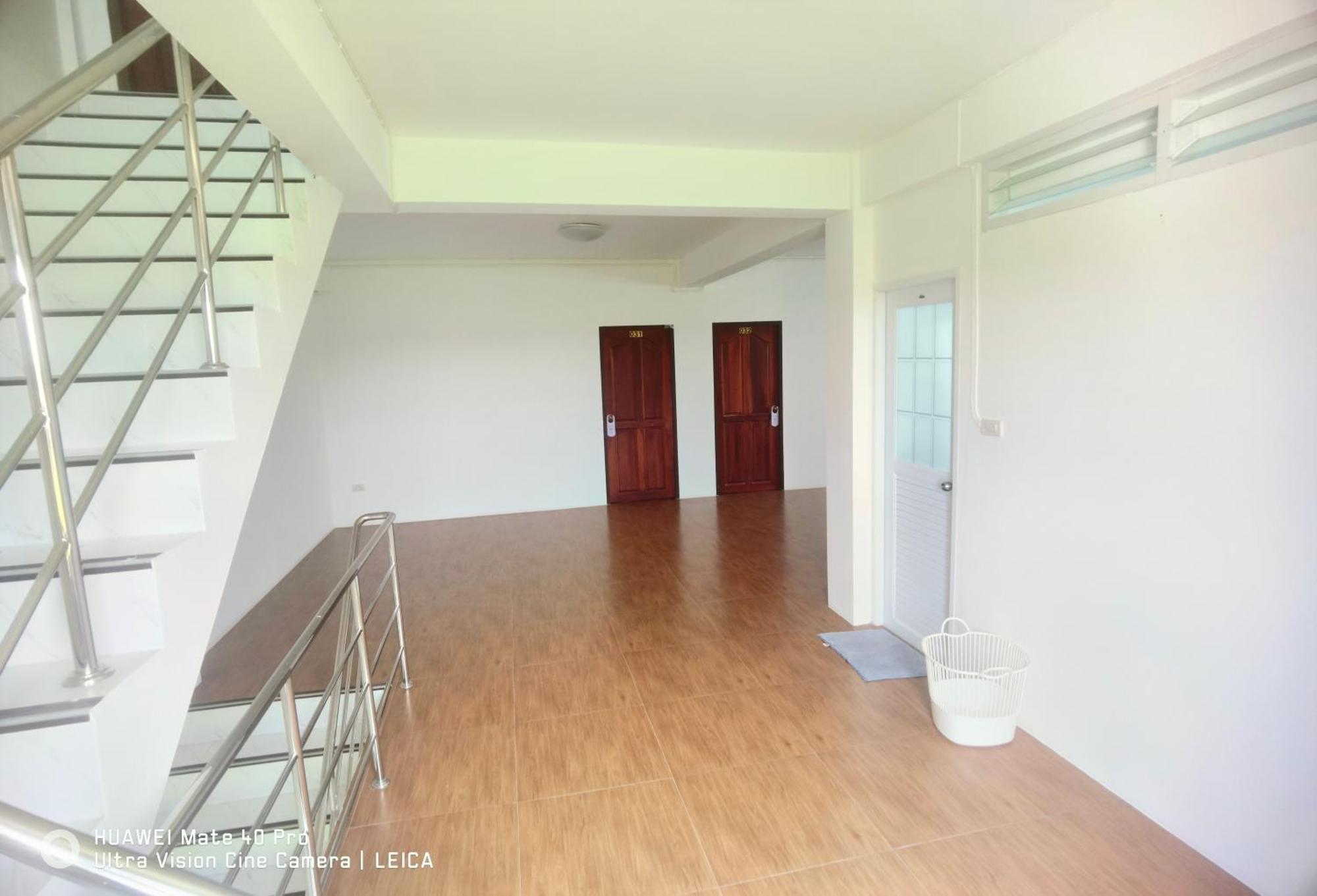 Hotel 115 Townhouse Ban Khlong Krang Exterior foto